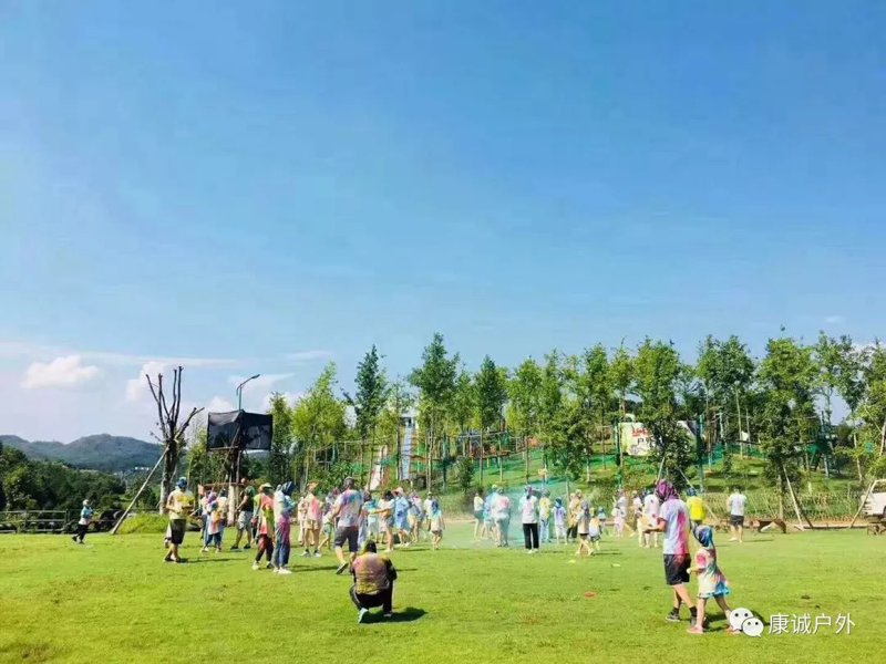 草原的呼唤：探索户外运动的新视野